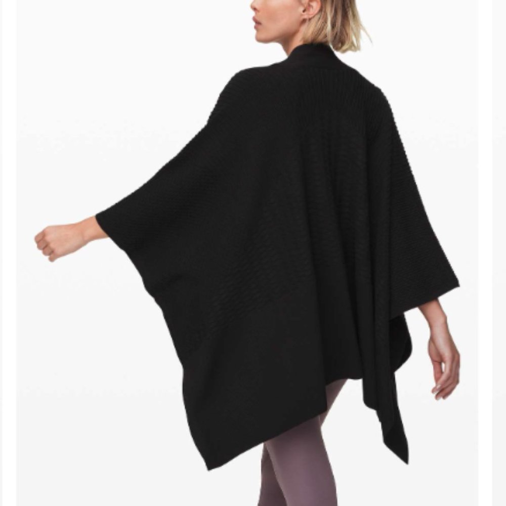 Lululemon Dream Weaver Wrap - Black - One Size